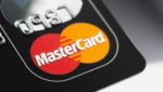 URUGUAY contra el Impuesto PAIS: Venderán MASTERCARD Prepaga, abonable con PESOS ARGENTINOS, y que NO PAGA el 30%