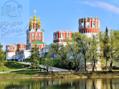 Todo sobre Rusia: El Espectacular Cementerio y Convento de Novodevichy en Moscú