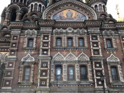 San Petersburgo: Iglesia del Salvador Sobre La Sangre Derramada, oro y mosaicos en cantidad