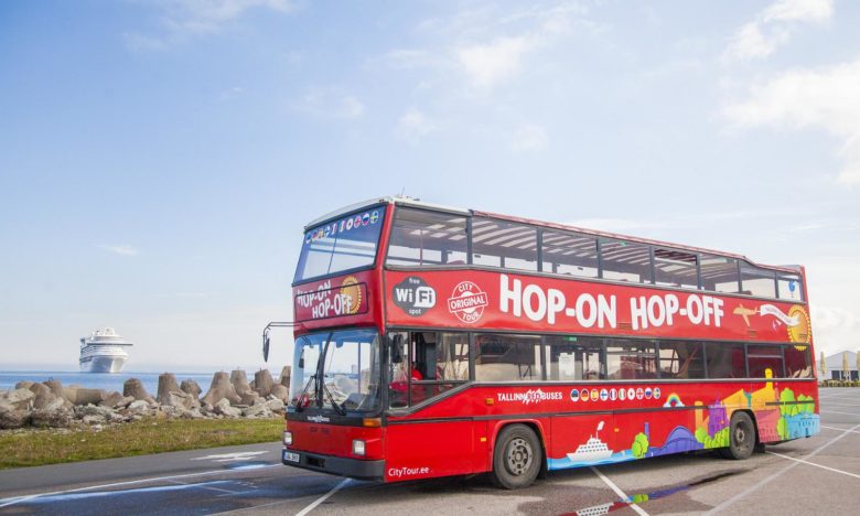Buses Hop on Hop off: Guía para saber si te Conviene o No